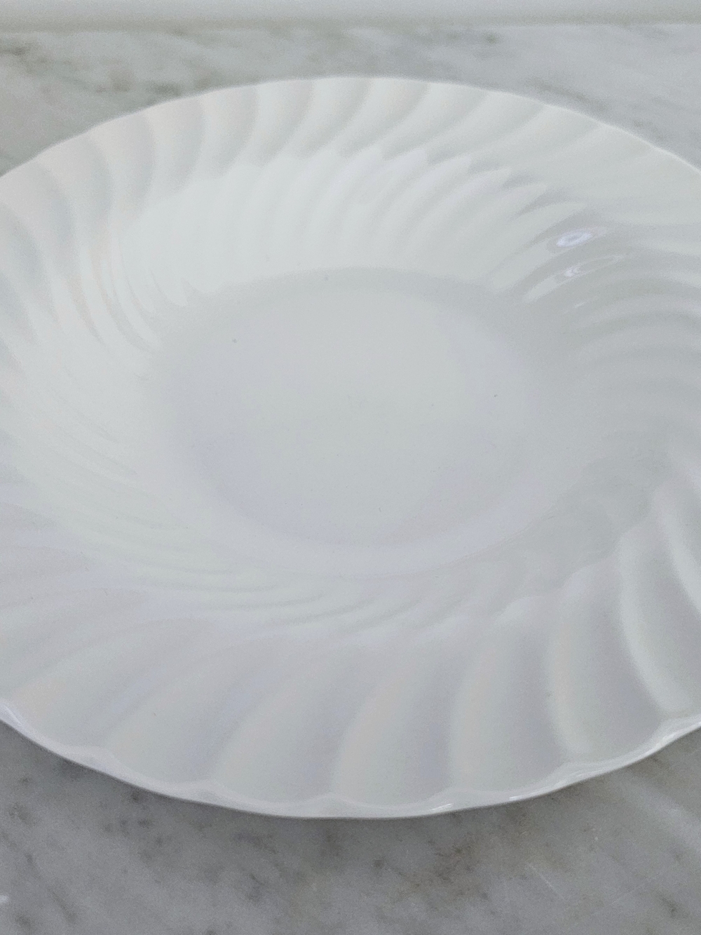 Johnson Bros England White Swirl Rim Soup Bowls Set of 6 Vintage - Picture 4 of 5